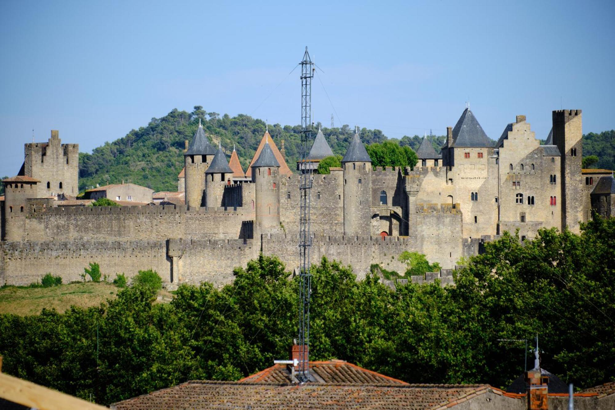 Mon Toit Carcassonnais •Hypercentre •Terrasse •Vue Apartment Carcassonne Bagian luar foto